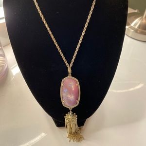 Rayna pink pearl necklace